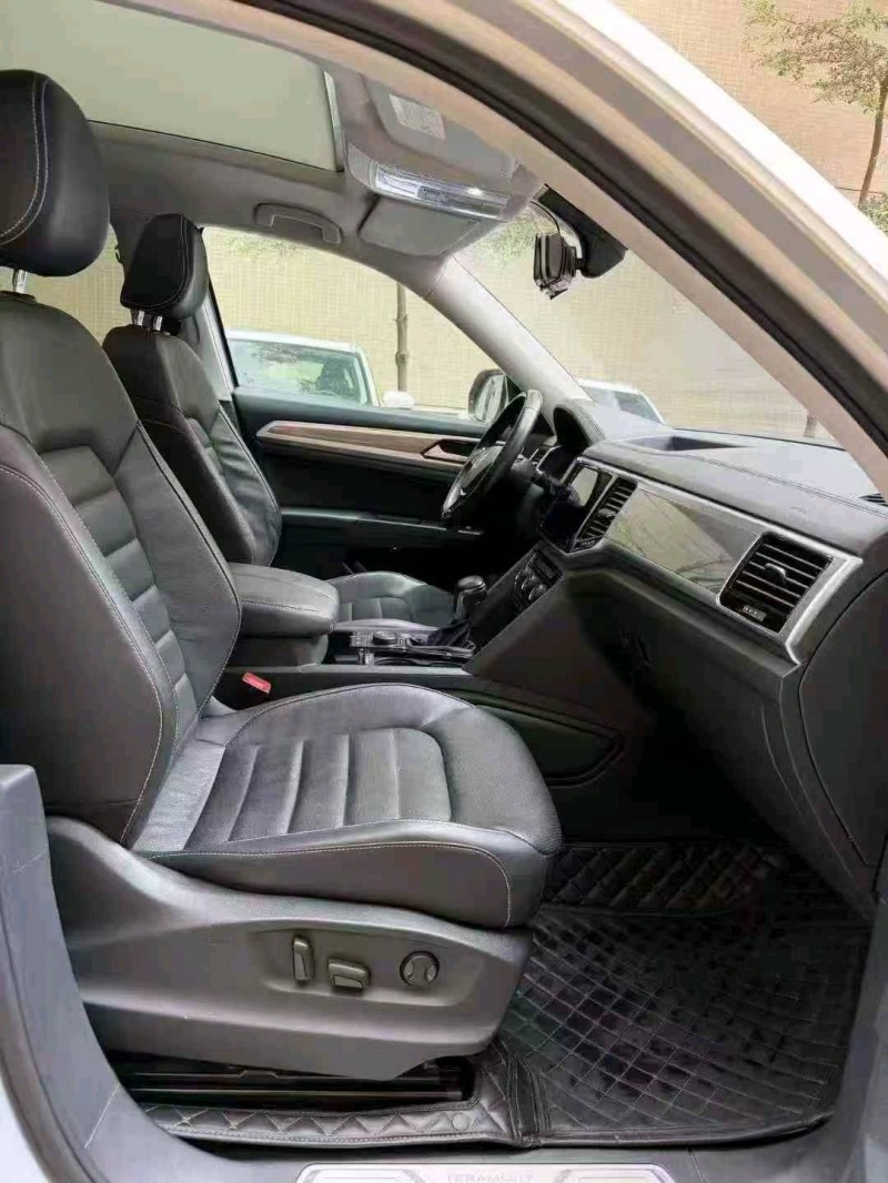 湛江20年大众途昂4