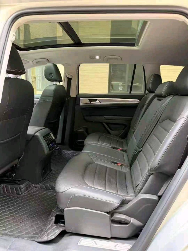 湛江20年大众途昂5