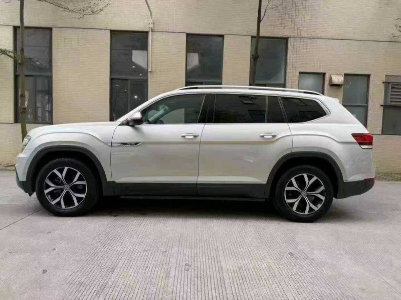 湛江20年大众途昂7