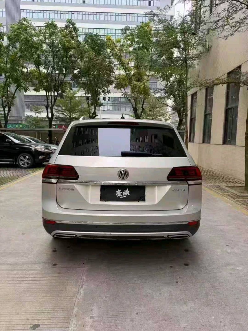 湛江20年大众途昂8