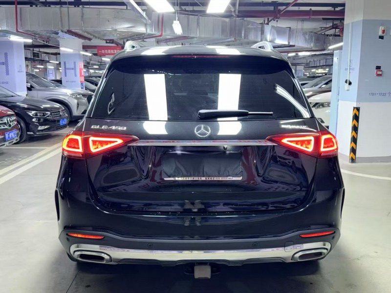 成都23年奔驰GLC8