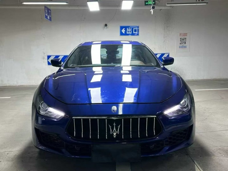 成都19年玛莎拉蒂Ghibli1