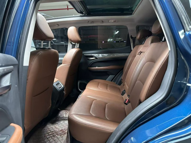 成都22年吉利远景7