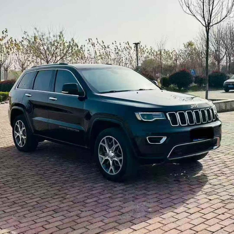 济宁21年Jeep大切诺基2