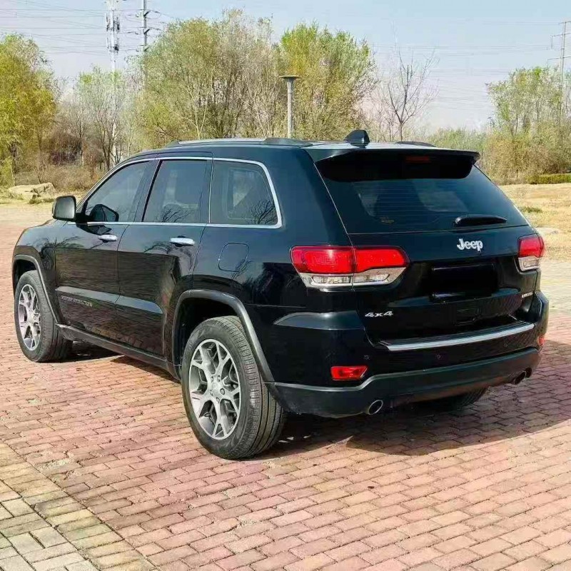 济宁21年Jeep大切诺基8