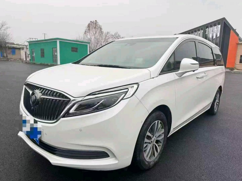 东营19年别克GL82