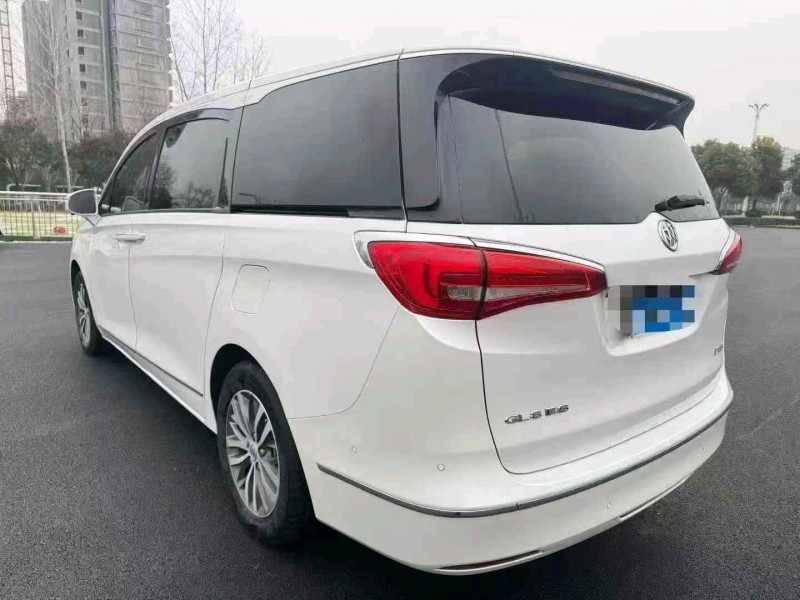 东营19年别克GL87