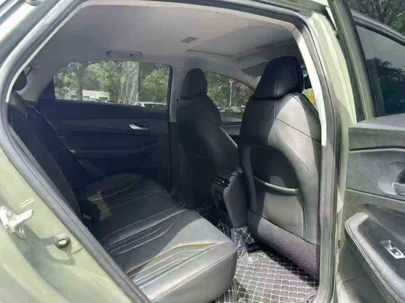 岳阳23年吉利缤瑞4