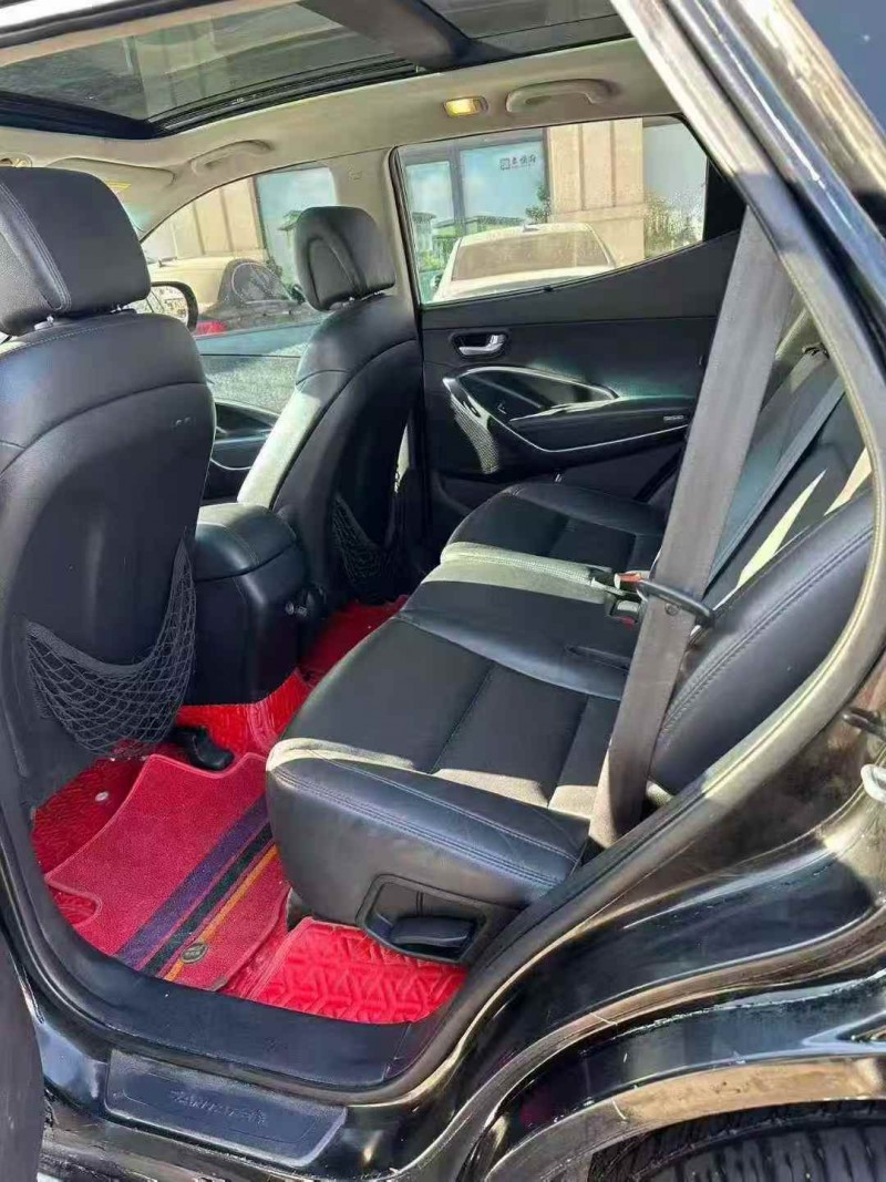 张家口15年现代新胜达4