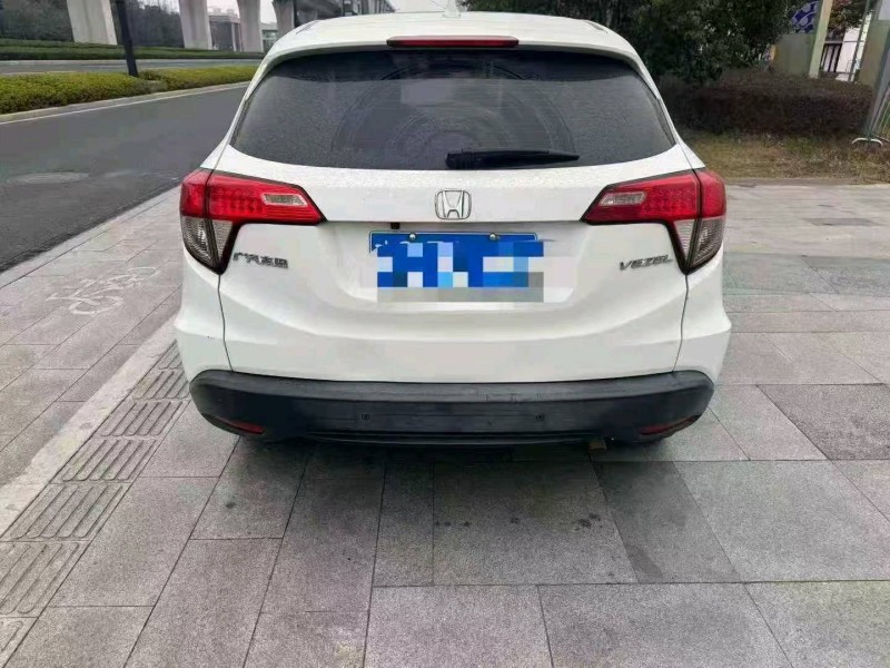 台州21年本田缤智4