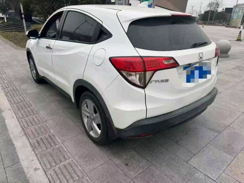 台州21年本田缤智6