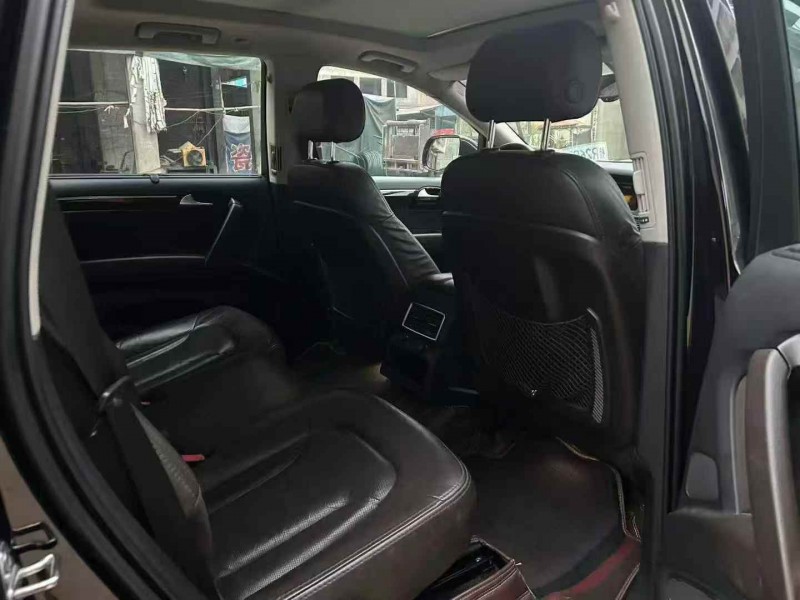 贵港13年奥迪Q77