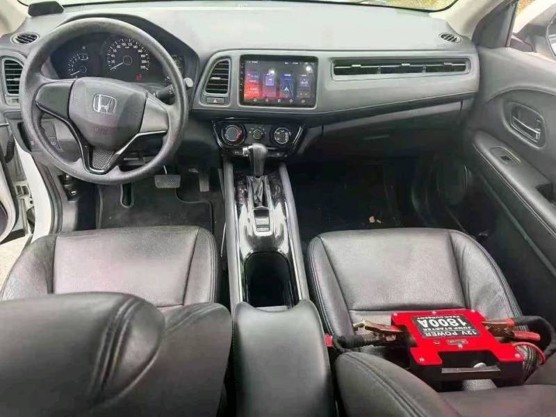 台州21年本田缤智9