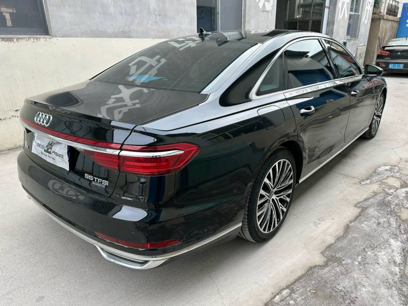 潍坊19年奥迪A8L7