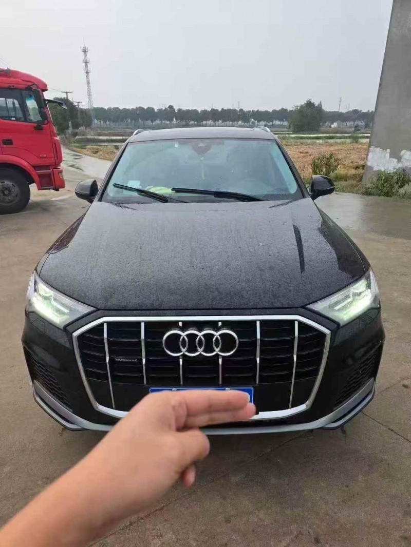 苏州22年奥迪Q71