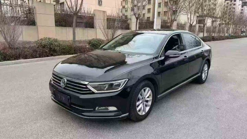 潍坊17年大众迈腾3