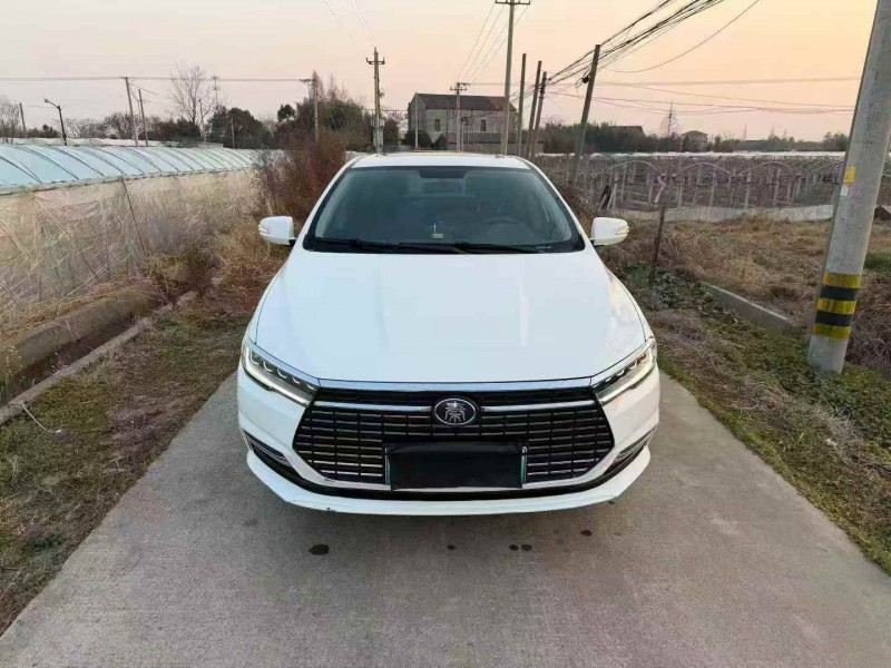 绍兴23年比亚迪秦1