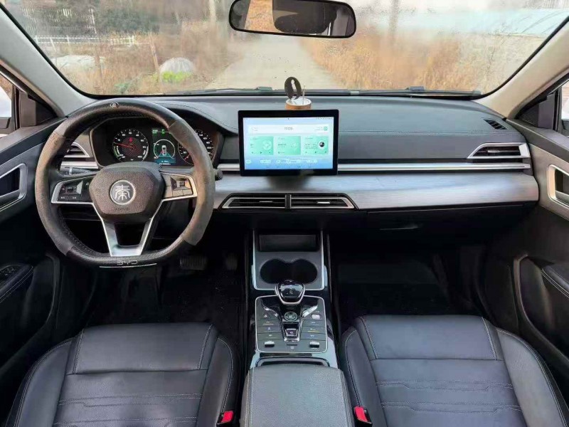 绍兴23年比亚迪秦4