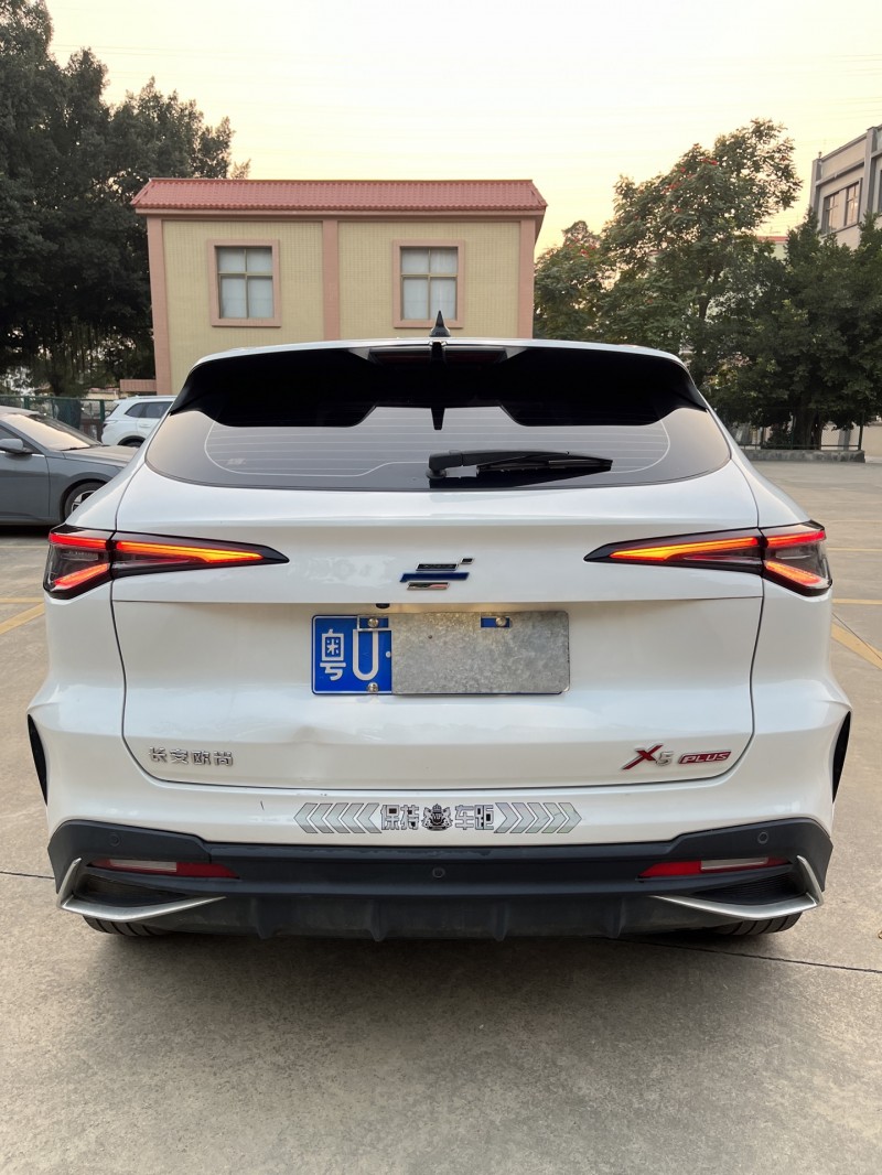 中山24年长安汽车欧尚9