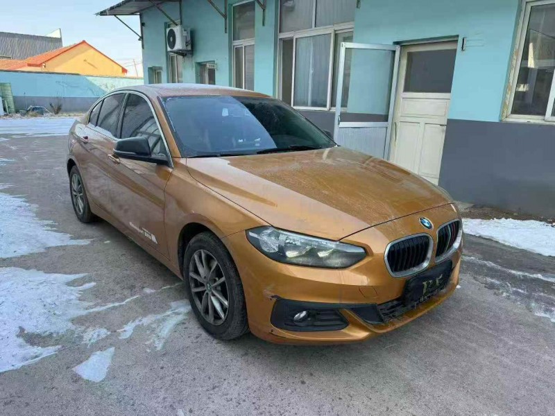 济宁17年宝马1系2