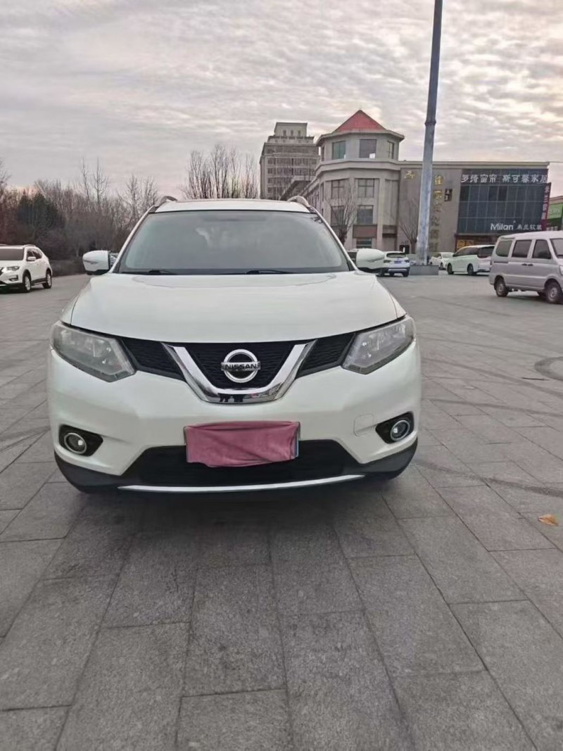 秦皇岛16年日产奇骏1