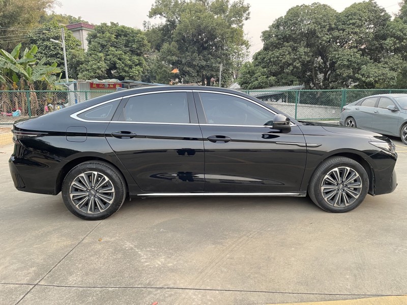 中山25年奇瑞风云2