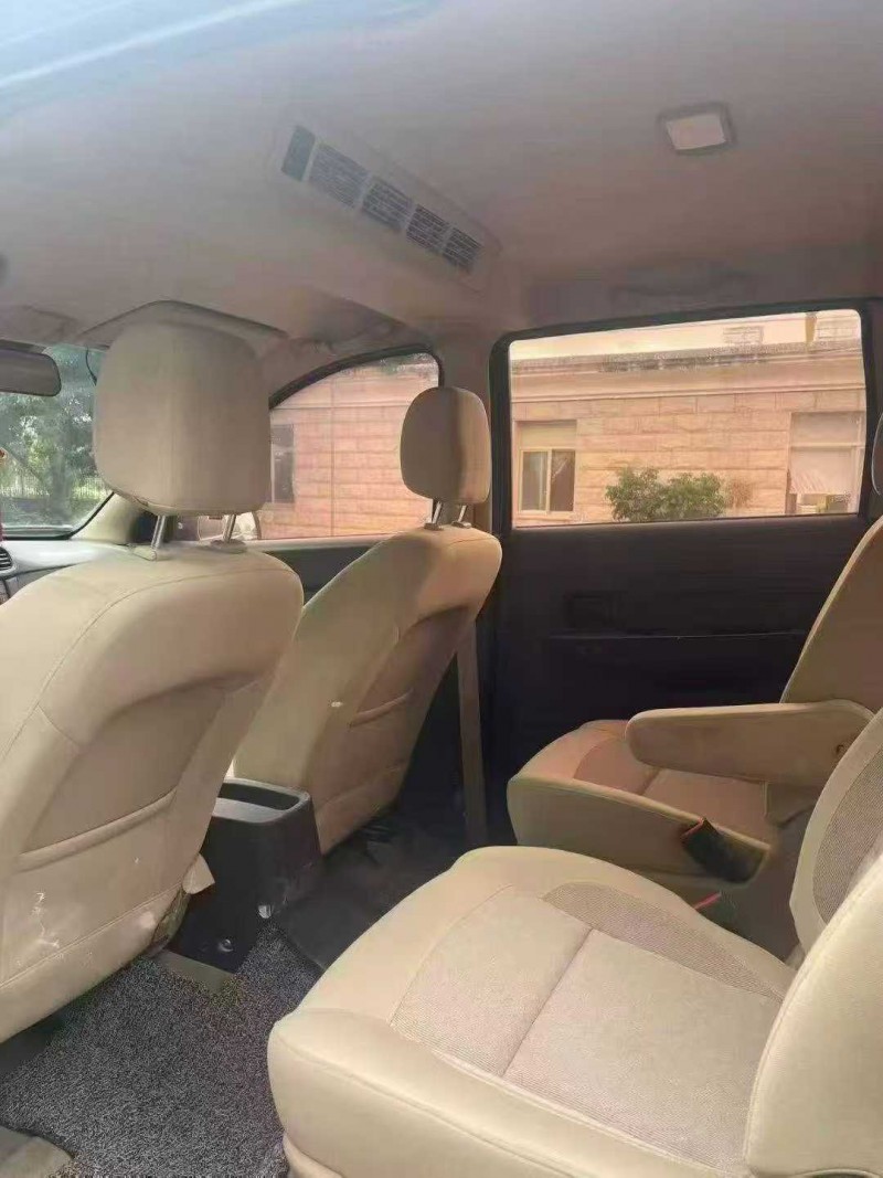 漳州17年五菱汽车宏光6