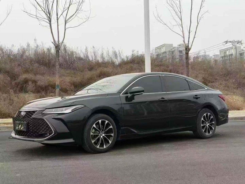 唐山23年丰田亚洲龙2