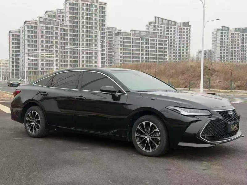 唐山23年丰田亚洲龙3