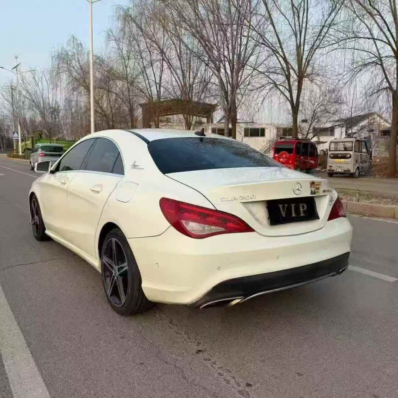 济南17年奔驰CLA8