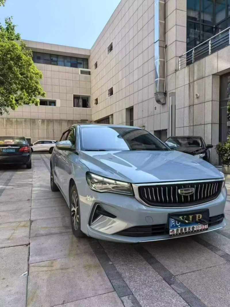 漳州23年吉利帝豪2