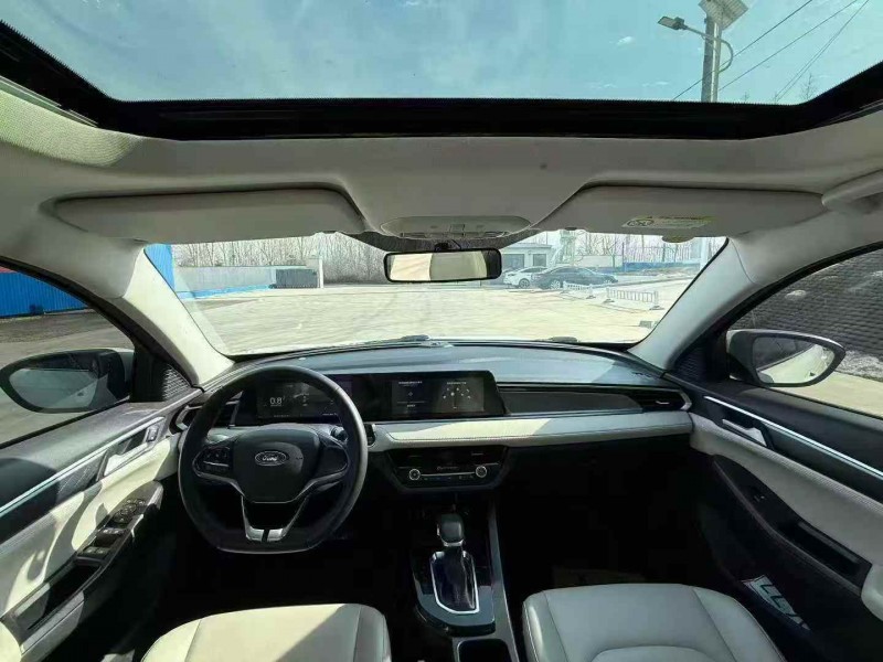 枣庄21年福特福睿斯4