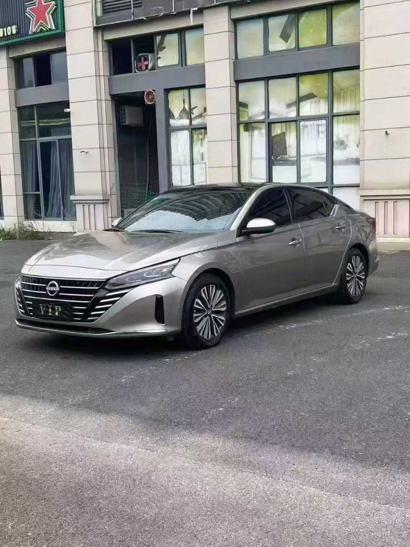 漳州23年日产天籁3