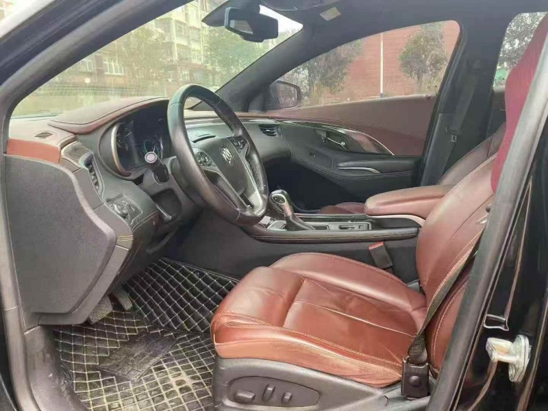 东营15年别克君越4