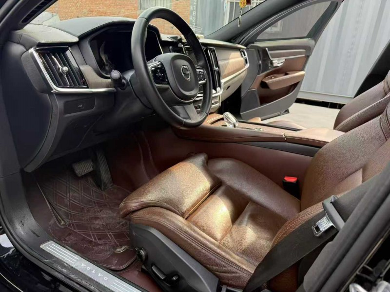 徐州23年沃尔沃S908