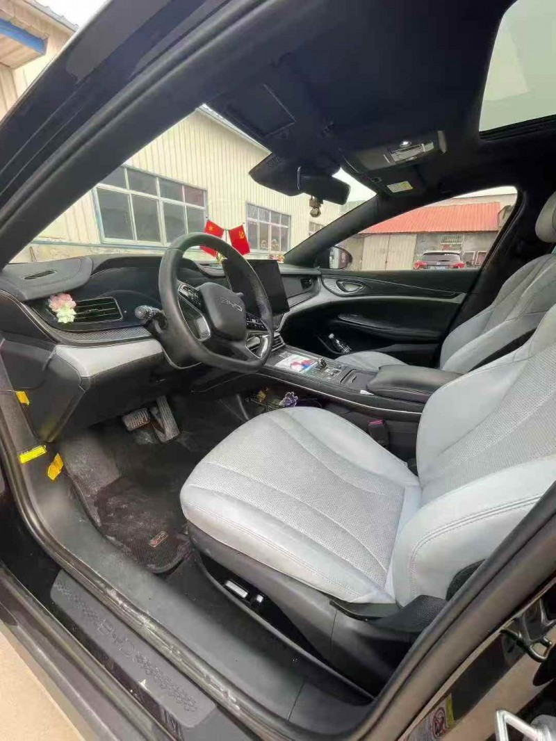 枣庄24年比亚迪海豹3