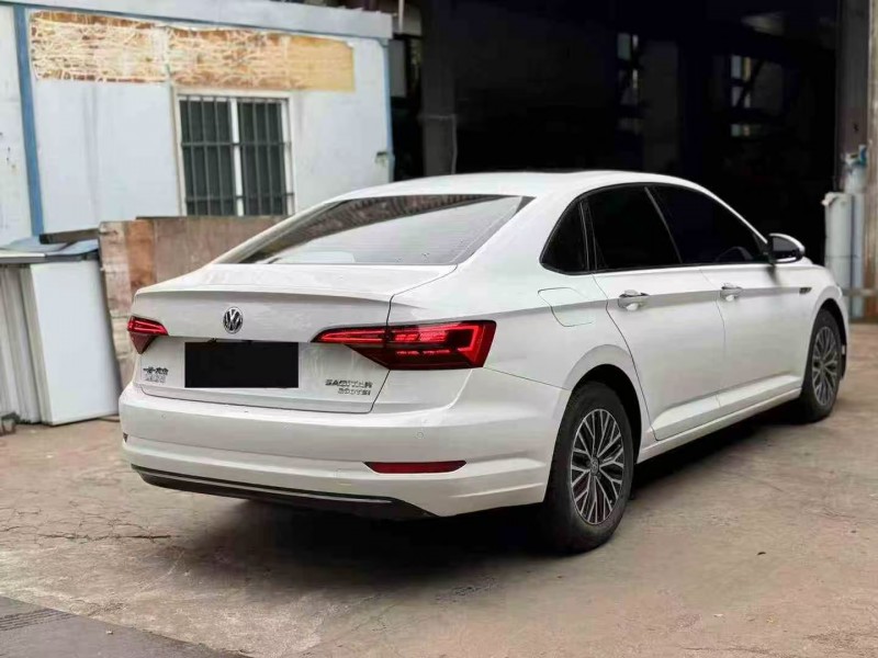 厦门20年大众速腾5