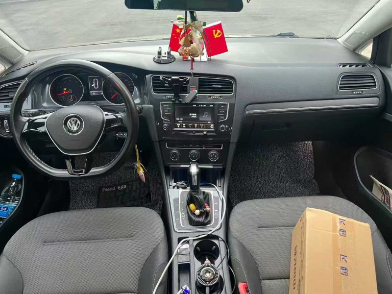 徐州17年大众高尔夫5