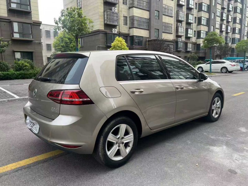 徐州17年大众高尔夫7