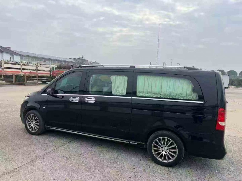 苏州20年奔驰威霆3