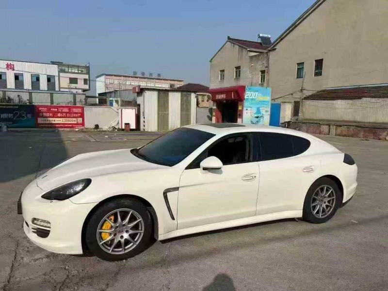 淮安12年保时捷帕拉梅拉2