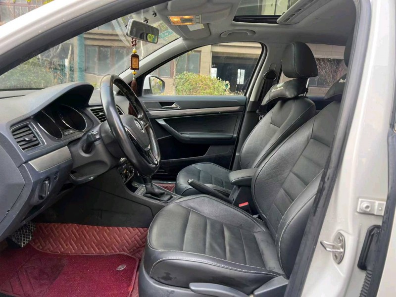 徐州17年大众朗逸4