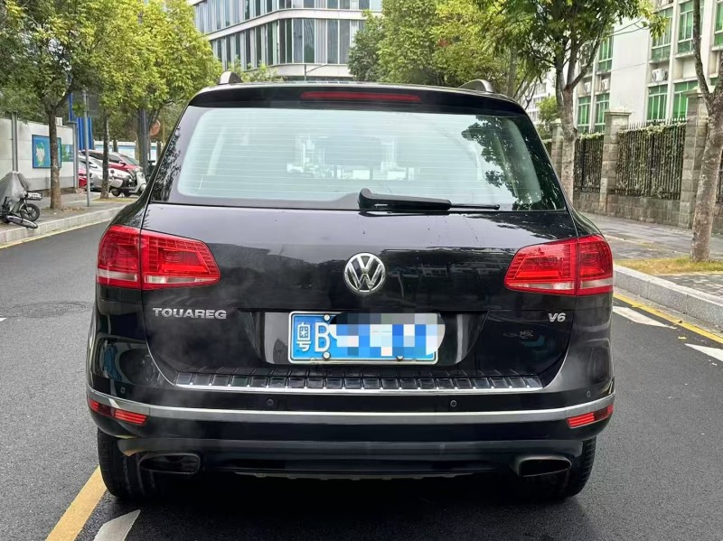 深圳17年大众途锐6