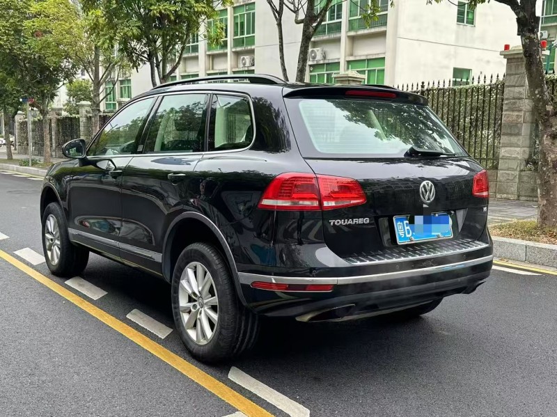 深圳17年大众途锐7