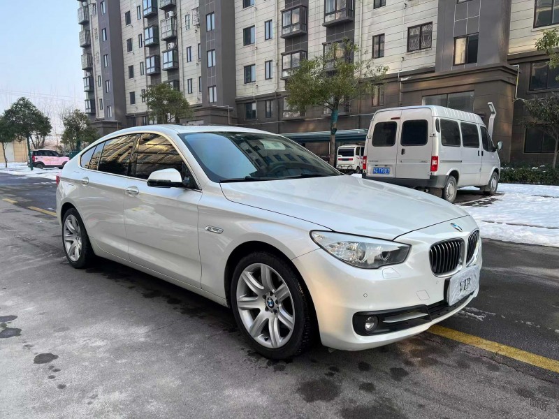 徐州17年宝马5系3