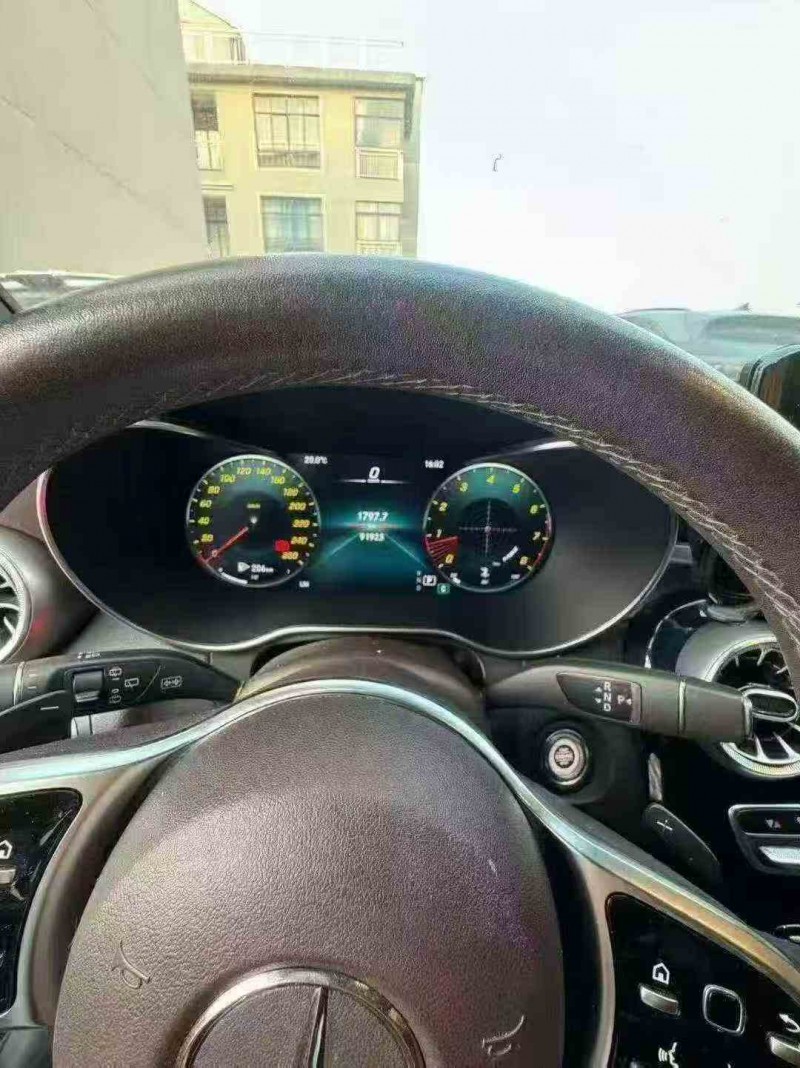 莆田22年奔驰GLC6