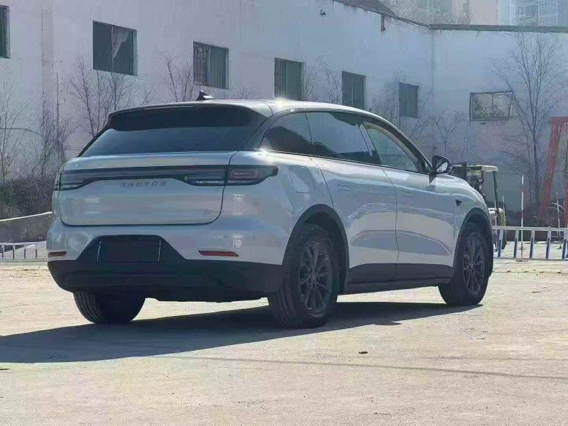 淄博24年零跑汽车C118