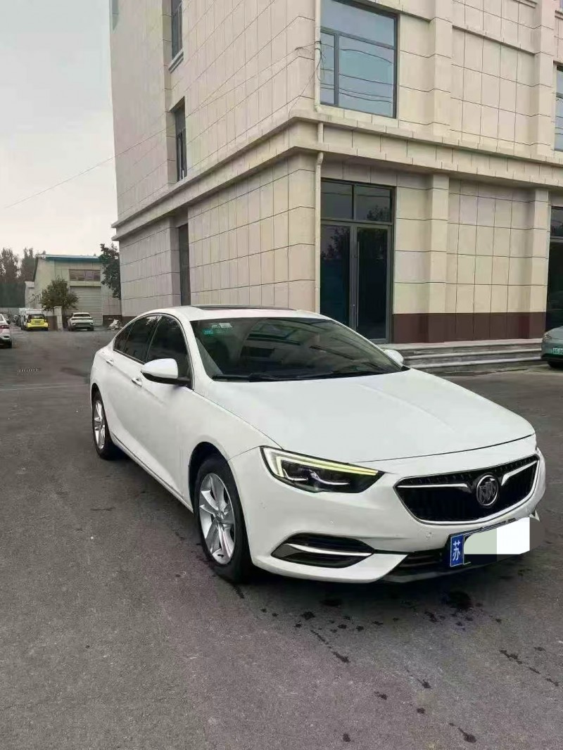 济南18年别克君威2