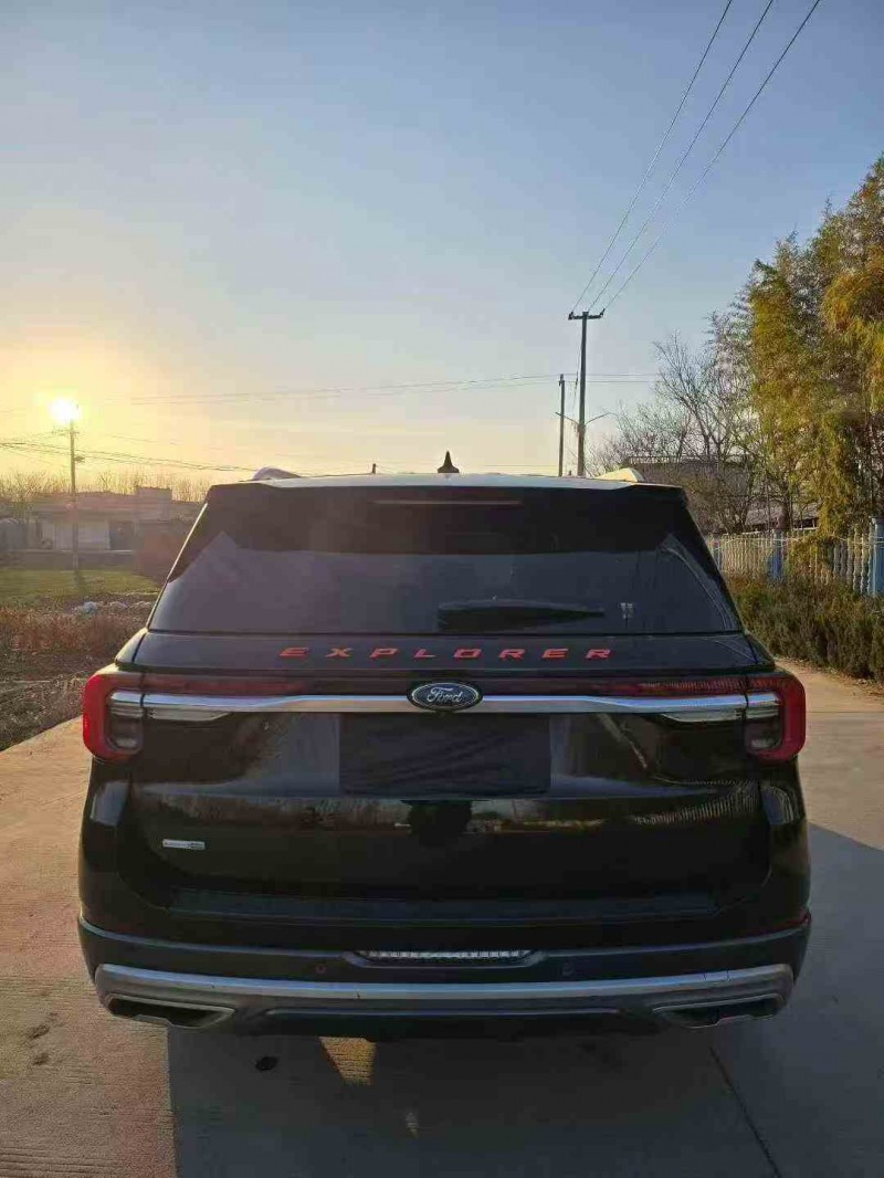 徐州23年福特探险者8