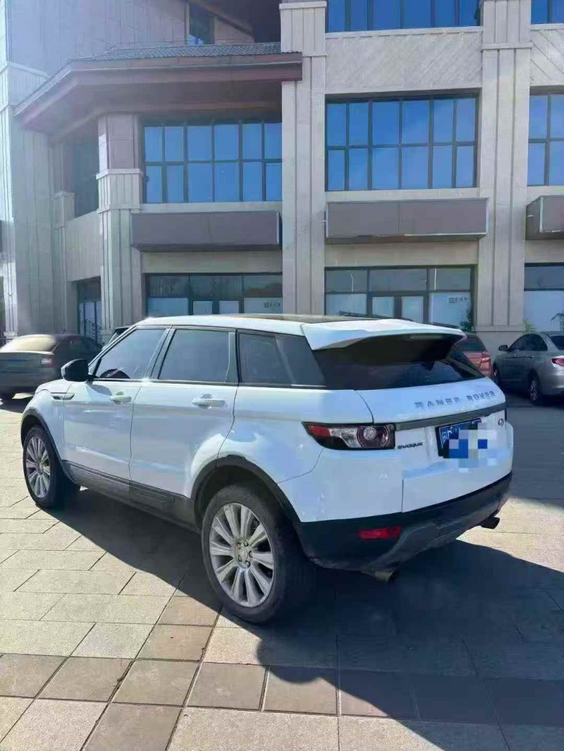 张家口15年路虎极光7